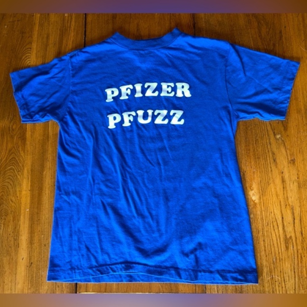 Vintage 70s Pfizer Puff Letter High Neck Graphic Tee Large